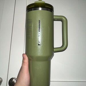 Starbucks Stanley olive